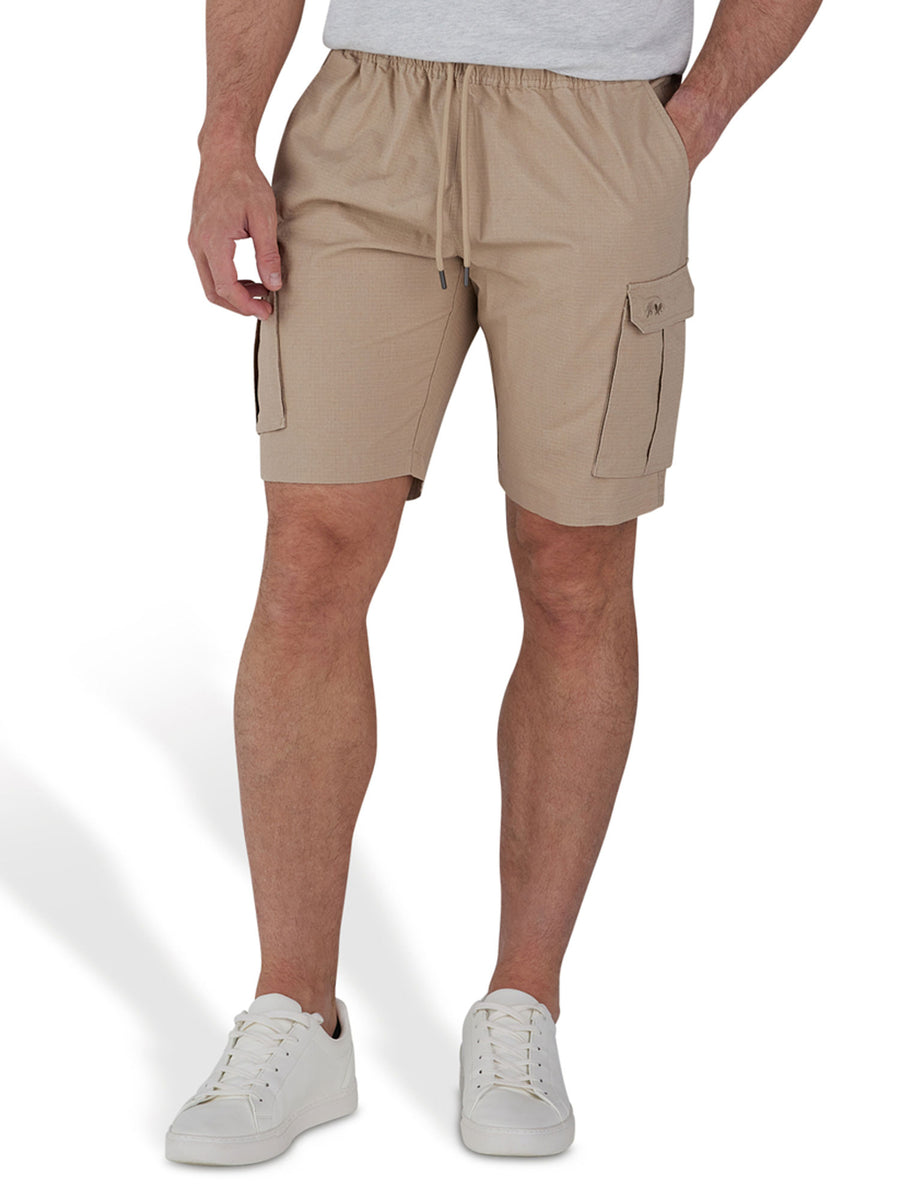 Comfort waist cargo shorts top