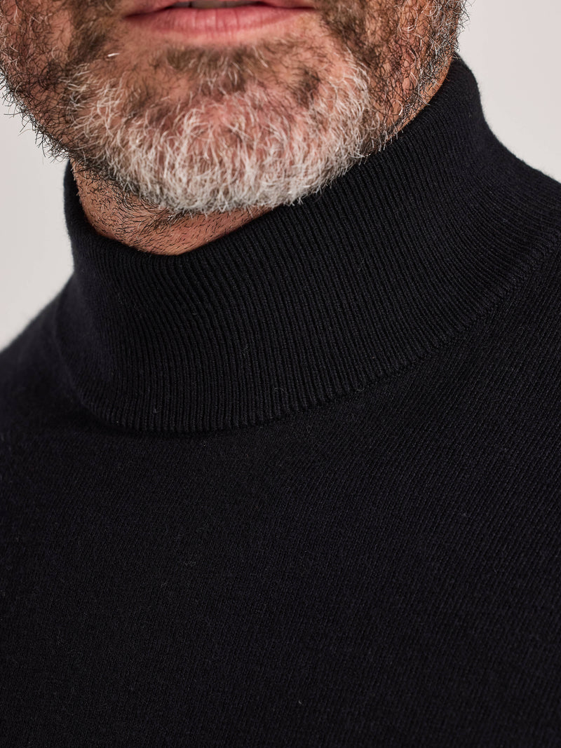Turtle Neck Knit - Black