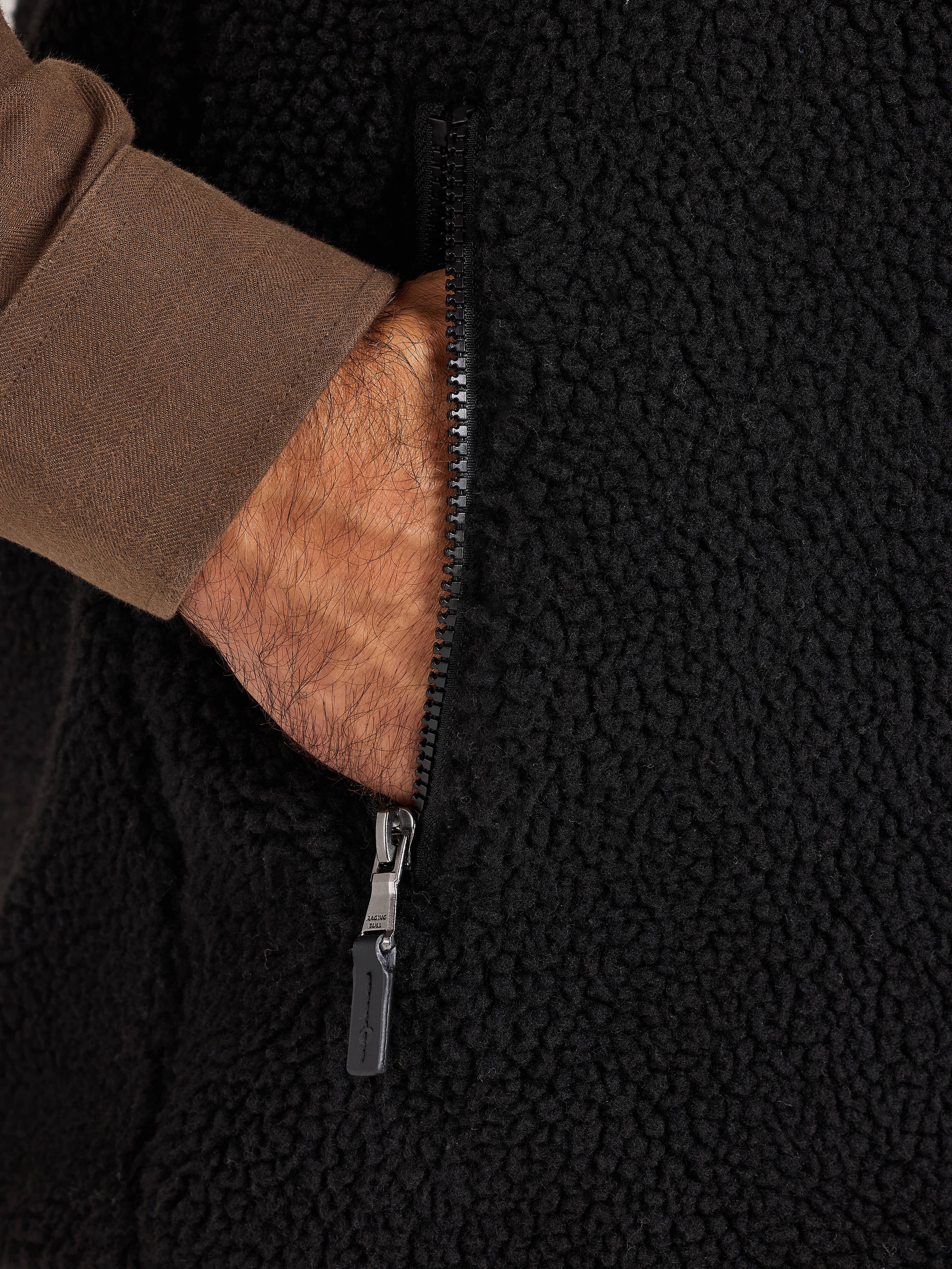 Heavy Borg Fleece Gilet - Black