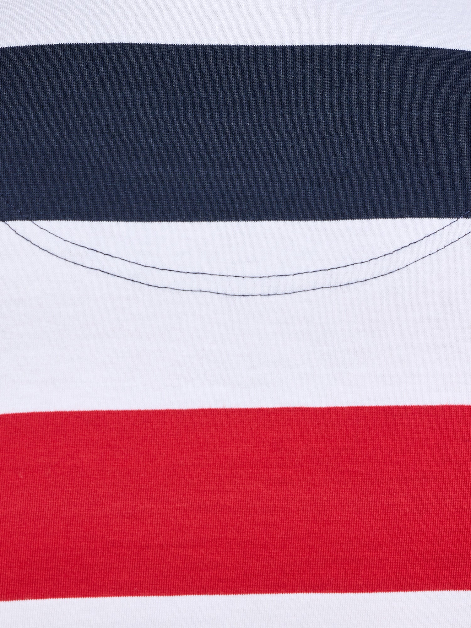 Contrast Chest Stripe T-Shirt - Navy/Red