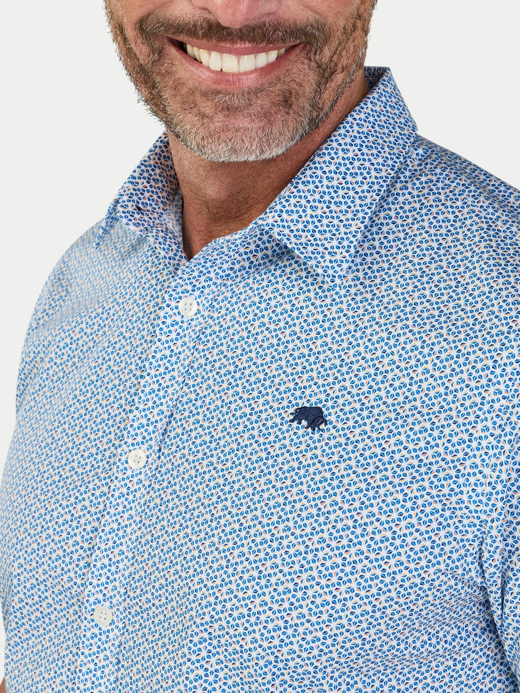 Man wearing Raging Bull Pentagon Pattern Cotton Poplin Short Sleeve Shirt in White, collar and chest detail, available in sizes S-6XL